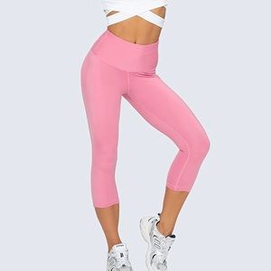XS Pink Workout Capris
